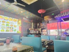 -小桥衢州人家·海鲜烧烤·盱眙龙虾(万达水街店)