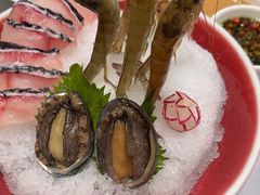 -红鼎豆捞·非遗鲍皇汤火锅(宝丰路店)