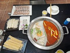 -吴记老锅底麻辣火锅(福州路店)