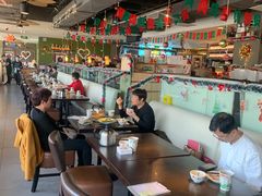 -大头虾越式风味餐厅(光明广场店)