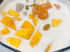 芒果烧仙草-大甜九港式甜品(武林店)