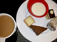 -青岛天瑞星空酒店