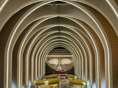 -涨巢·潮玩水疗局