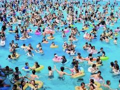 -欢乐水魔方水世界