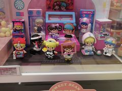 -泡泡玛特POPMART(合生汇店)