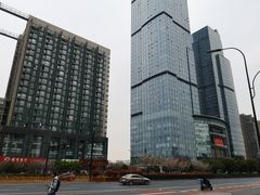 -建设三路(地铁站)