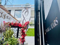 -Mark&Mars Restaurant