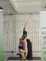-亚太瑜伽普拉提学院