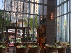 -两咖啡自助餐厅(静安香格里拉酒店)