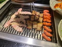 -臻牛烤肉