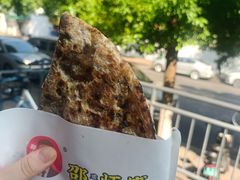 -邵建华师傅梅菜扣肉饼(麓山总店)