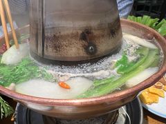 -年巴羊肉铺老铜锅(梅江店)