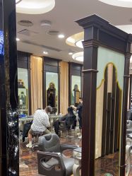 -八佰伴8008星级形象店