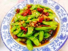 -江城燕子大排档(江汉路步行街店)