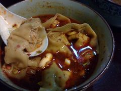 酸辣抄手-春阳水饺(香槟广场店)