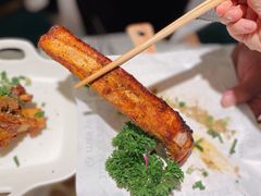 -三人行骨头王火锅(长寿店)