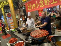 -鲁小三·大骨自助(金山总店)