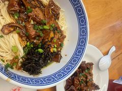 -沪西老弄堂面馆(定西路店)