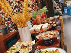 -领鲜活海鲜榴莲自助火锅(东门店)