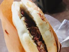 腊牛肉夹馍-杨天玉腊牛羊肉店