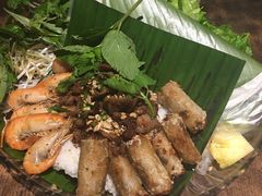 -大头虾越式风味餐厅(光明广场店)