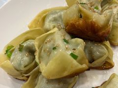 生煎馄饨-小实惠嘉(威海路店)