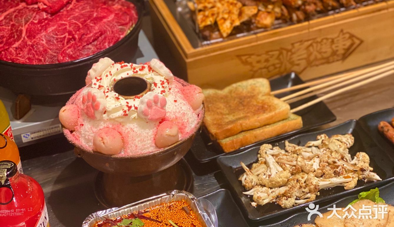 新街口街头宝藏烧烤店，还有人不知道吗 
