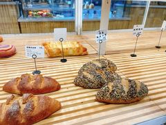 -焙丽拾光(麦凯乐直营店)
