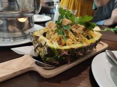 -Chom Cafe and Restaurant