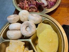 素菜拼盘-丹东特色烤肉(学府路一部店)