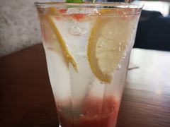 桃子西柚气泡水-UPPER KITCHEN(延安路店)