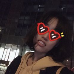 -AYO SALON