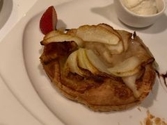 -香港赛马会双鱼河会所