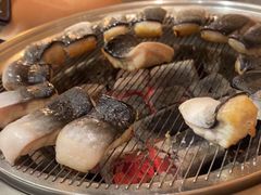 -围炉肉舍•炭烤活鳗•丹东海鲜烤肉(步行街店)