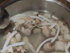 -喃喃椰·糟粕醋·椰子鸡火锅(七堡花园店)