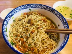 秃黄油-朱洪元苏式面馆(绿宝广场店)