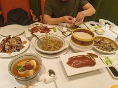 -贝勒爷·酥不腻烤鸭