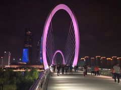-南京眼步行桥