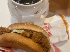 -麦当劳(广州新港东路第二分店)