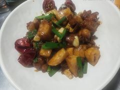 -隔壁老王·家常云南菜(花巷店)