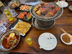 -韩风烤牛肉冷面店