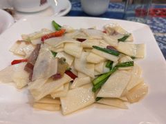 -瑞丰园庭院餐厅·白族传统家常菜