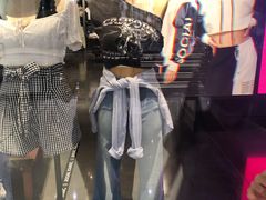 -Hollister(天环广场店)