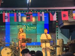 -Famous肥猫墨西哥音乐餐吧(五棵松华熙LIVE店)