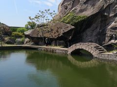 -伍山海滨石窟
