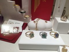 -LADY FAFA(巨鹿路陕西南路路口店)