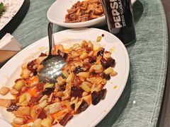 -凤凰园烤鸭店·唐山菜·传承花椒肉(老唐丰路店)