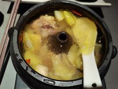 鲜百合汽锅鸡-云海肴·汽锅鸡·云南菜(高德置地店)