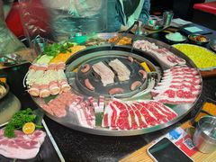 -哈哈碳都·牛肋条无限自助烤肉(宝龙店)