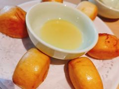 炼乳小馒头-吕氏疙瘩汤·新派鲁菜(欢乐汇店)